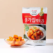 Jongga Cut Radish Kimchi Kkakdugi 500g x 2pk (1kg)